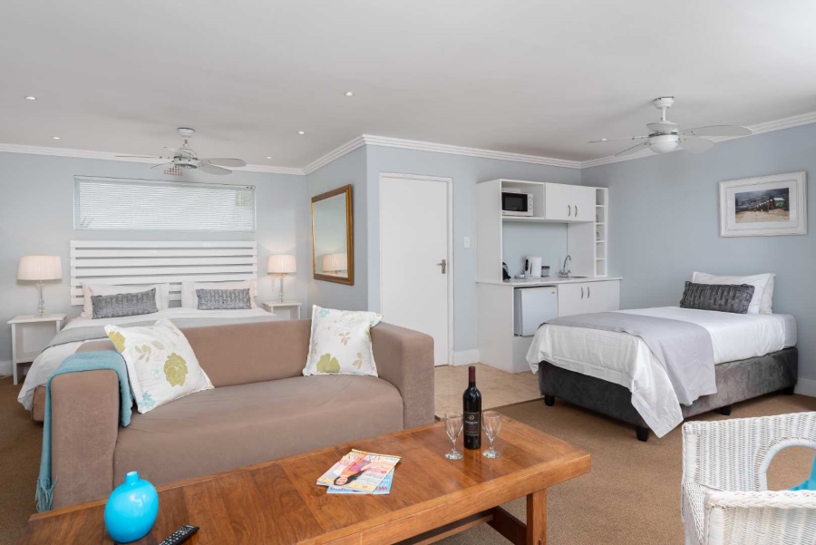 7 Bedroom Property for Sale in Camps Bay Western Cape